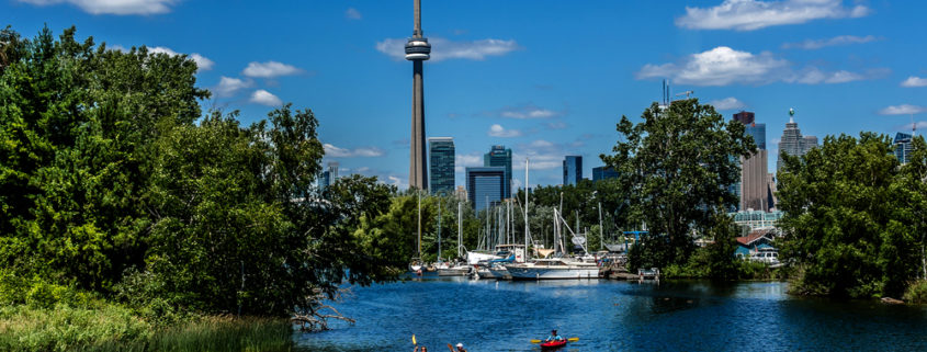 Paddling along Toronto's Waterfront